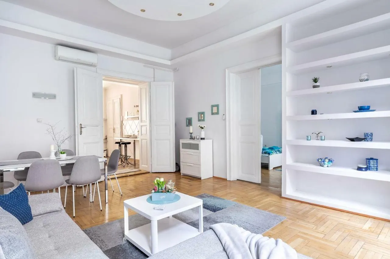 Prime Home Midtown بودابست المجر